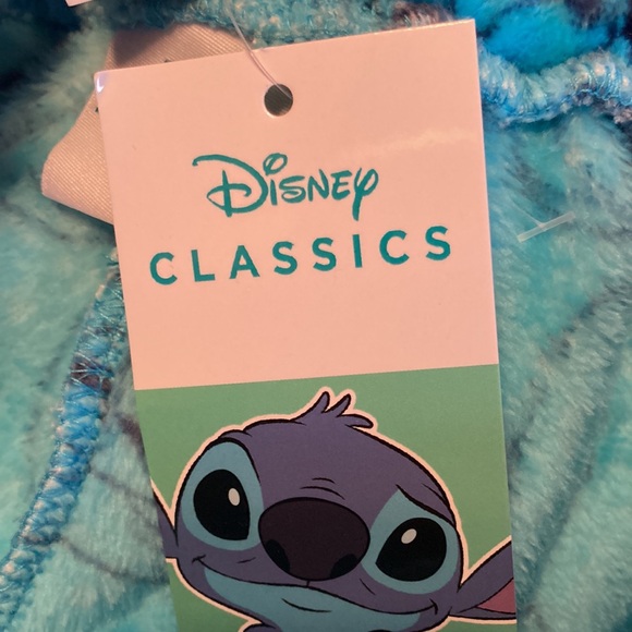 🖤 Disney Stitch Junior’s PJ shorts (NWT) size M - Picture 6 of 7